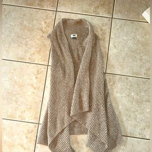 Old navy sweater vest